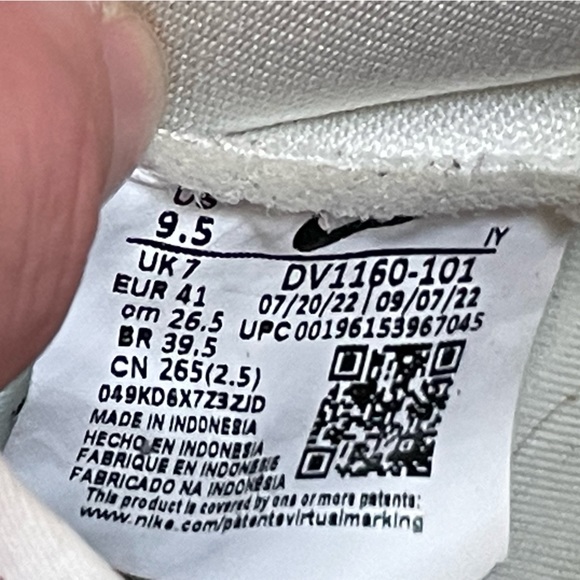 Nike Low Dunk - Picture 3 of 3